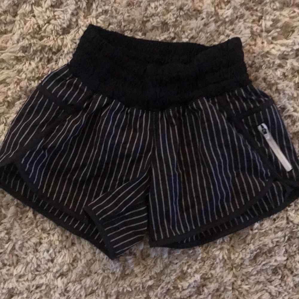 Lululemon tracker short